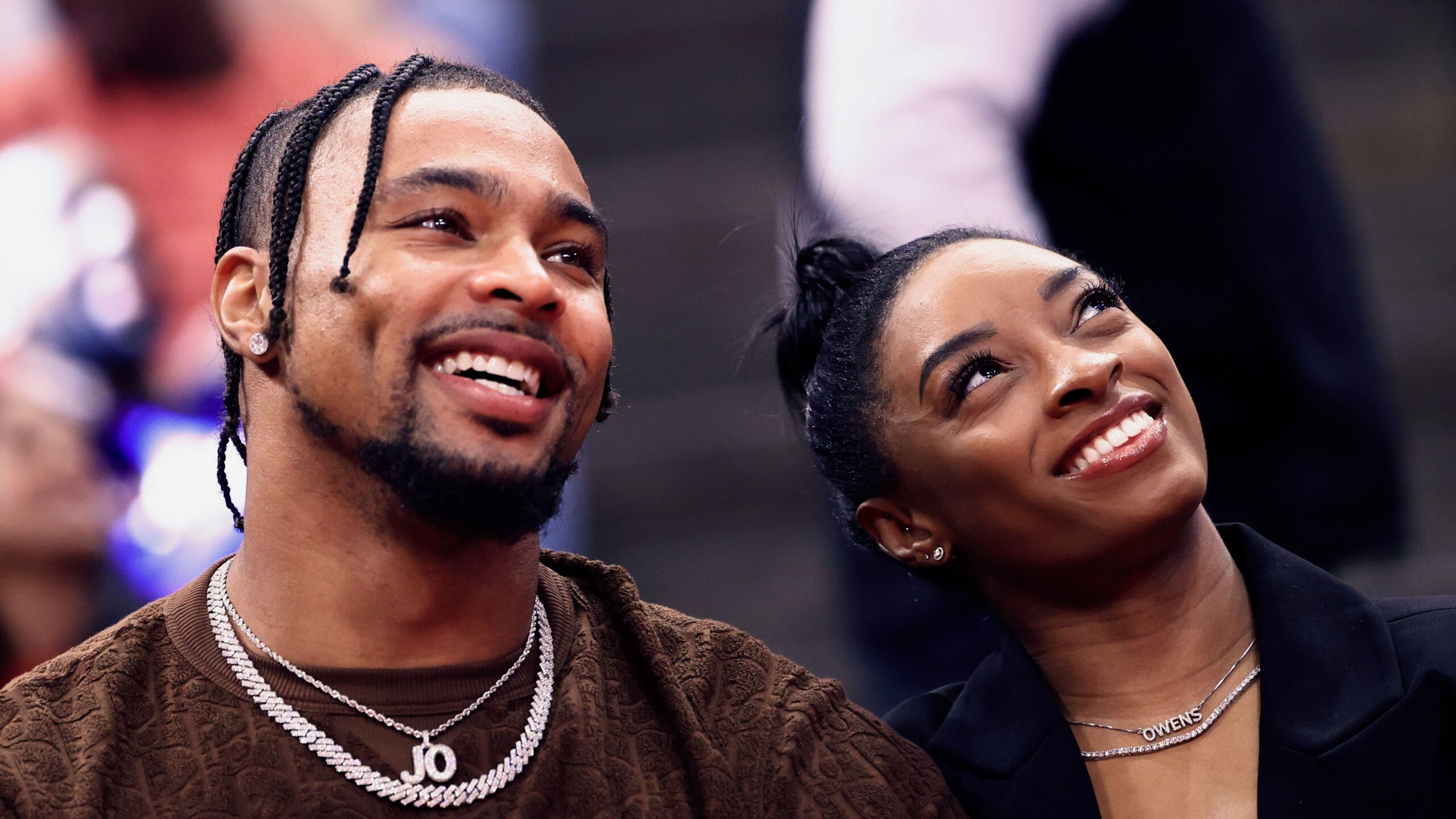 Simone Biles And Jonathan Owens' Relationship Timeline, Met On A Dating App To Getting Married Twice