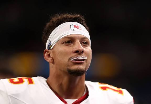 Breaking News:Patrick Mahomes is in big trouble, losing his best bodyguard for the crucial game against the Raiders