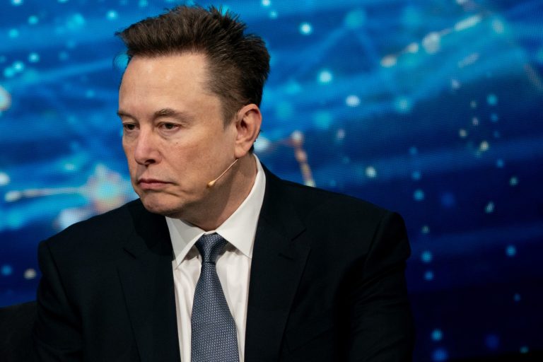 Elon Musk says that in 10 to 20 years, work will be optional and money will be irrelevant thanks to AI and robotics